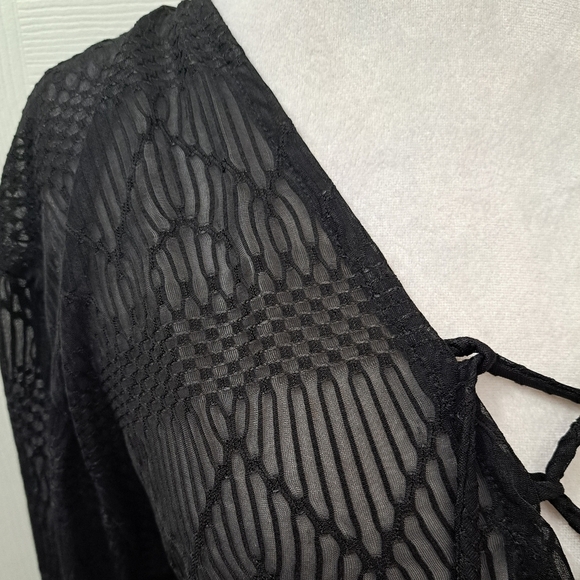 Black Lace Porto Cruz Swim Suit Cover Up - Picture 4 of 12